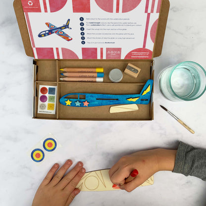 Boîte à activités Plane Craft Kit