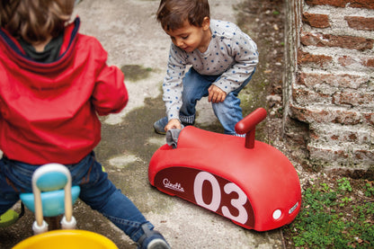 Porteur Ginetta Rouge - Jeu de motricité pour enfant (1 à 4 ans)