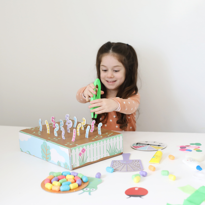 Boîte créative Mini Explorers Bugs - Jeu éducatif pour enfant