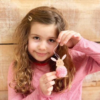 Coffret cadeau en forme de lapin à pompons