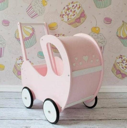 Poussette en bois faite main rose à partir de €99