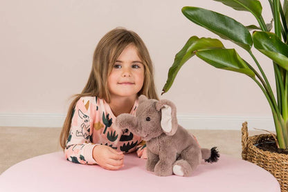 Éléphant assis 25 cm - peluche - peluche