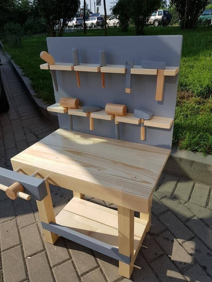 Établi en bois pour enfants avec outils